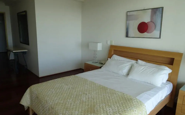 2 and 3 Bedroom Apartments within Crown Towers