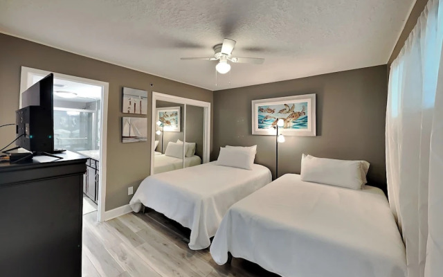 Sea Oats by Southern Vacation Rentals