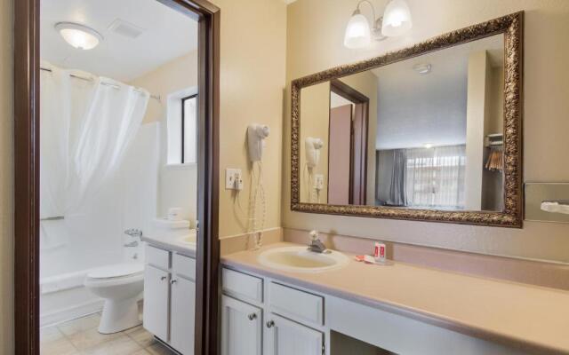 Econo Lodge Inn & Suites Hoquiam