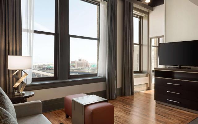 Homewood Suites By Hilton Milwaukee Downtown
