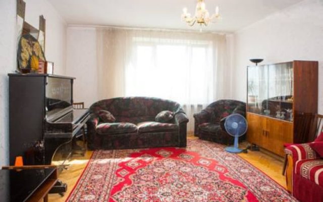 Lavra-Arsenal Apartment