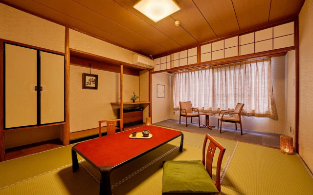 Ooedo Onsen Monogatari Premium Enakyo