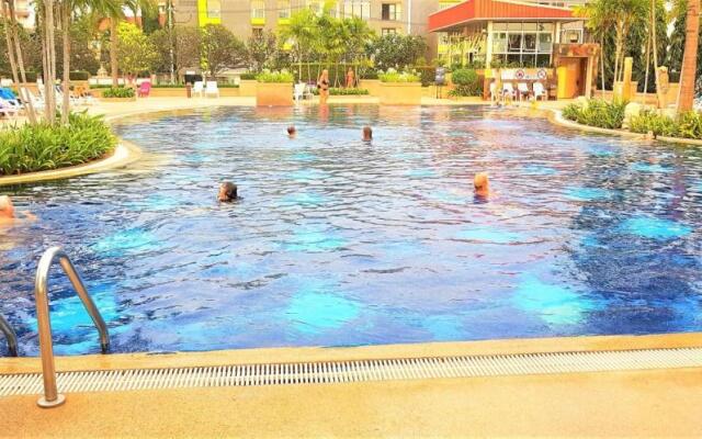 Jomtien Beach Condo - Studio Close to the Beach