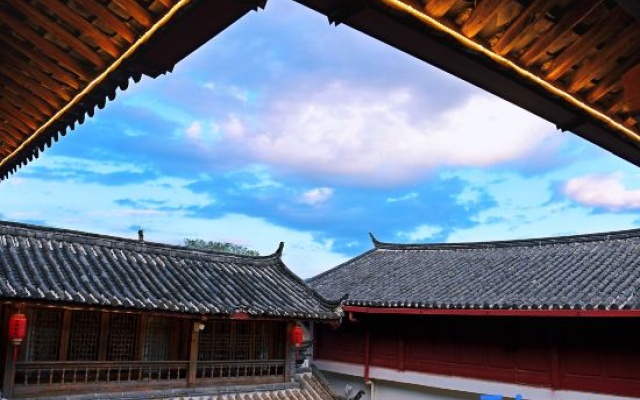 Floral Hotel ·Qu'an Hefeng Light Luxury Holiday hotel (Sifang Street) – Exterior – Lijiang