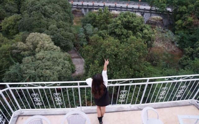 Guilin Huaqiaohongying Boutique Inn