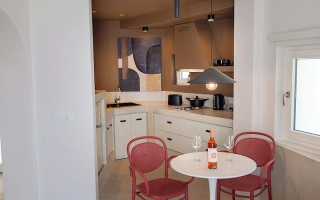Atria Suites