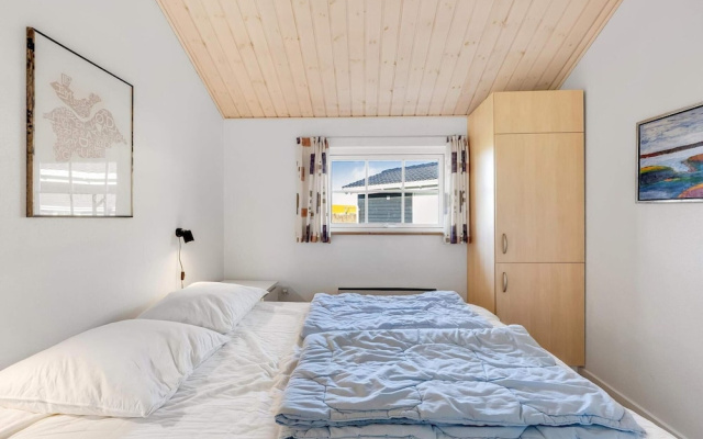 4 Star Holiday Home in Lokken
