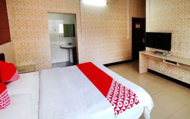 Guilin Hongxuan Hotel (Huaniao Market University of Technology)