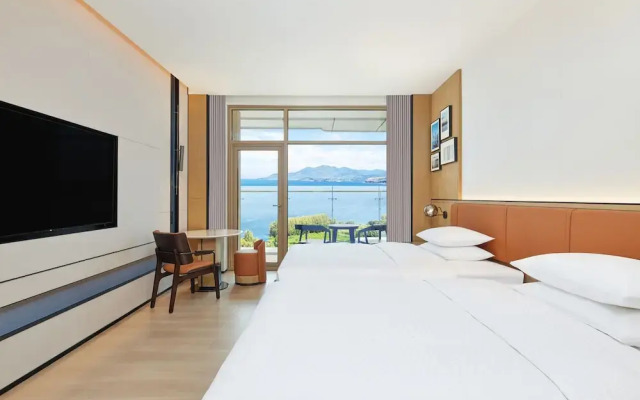 Four Points by Sheraton Dali, Erhai