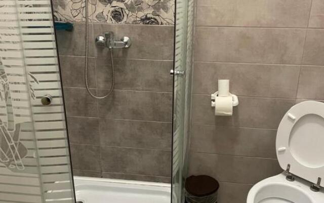 Studio Piata Amzei 1 (8 E)