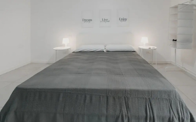Art Home Collection by Wonderful Italy - Pop Studio