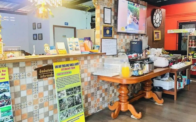 Chat House Chiang Rai