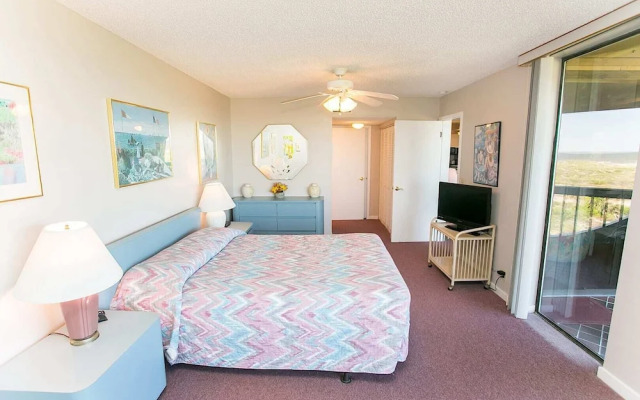 Oceanfront Luxury: 2BR Condo, St. Augustine