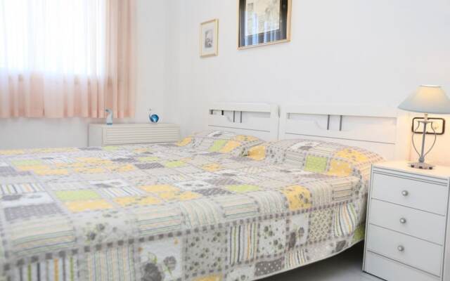 Apartamento Vista al Jardin Para 4 Personas en Cambrils