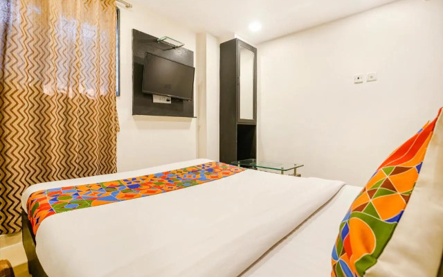 OYO 1166 Hotel Accore Inn