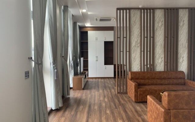 Hoang Hung Hotel