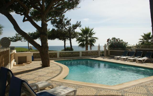 V007 Beach Villa / Da Praia (Oceano)