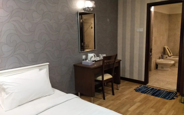 Luxury Apartment at Time Square