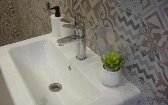 kissunderthemoonapartments