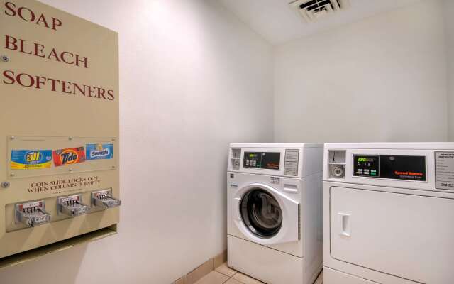 Motel 6 Walton, KY - Richwood - Cincinnati Airport South