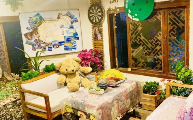 Dongba Hotel Lijiang