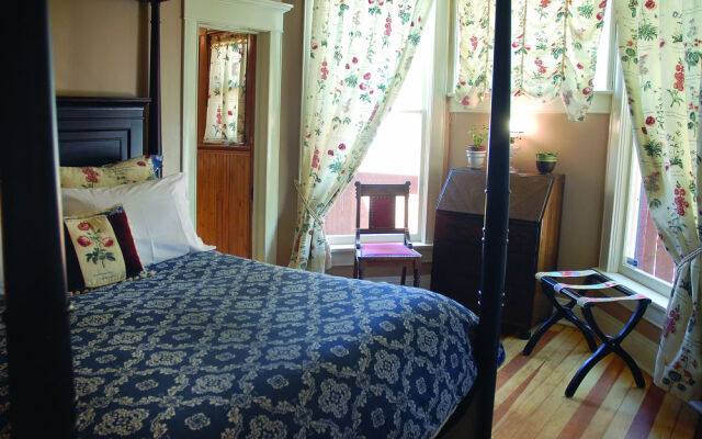 Downtown Historic Bed and Breakfast