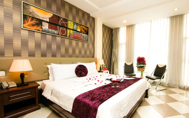 Quy Hung Hotel