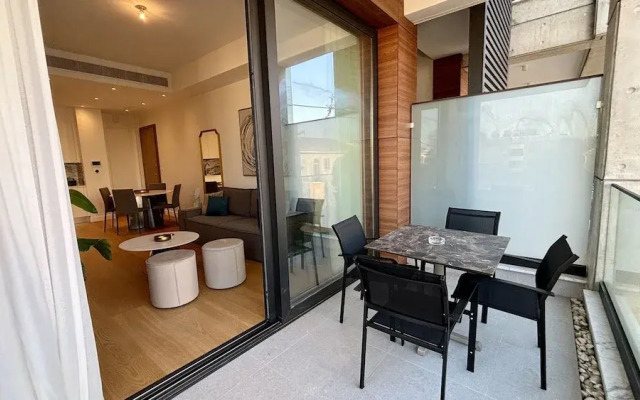 Oxford House Apartment