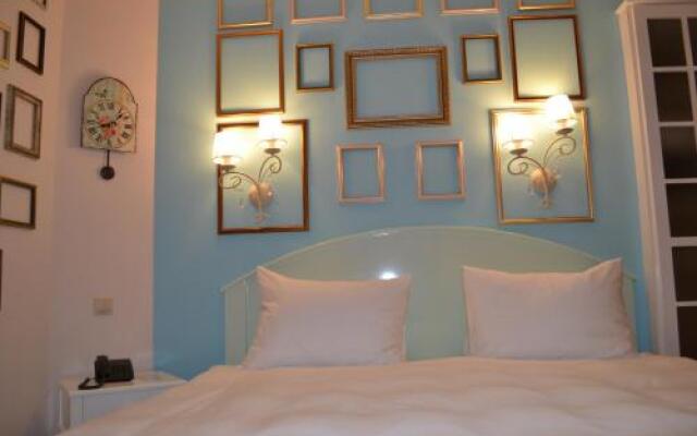 Piazza Boutique Hotel