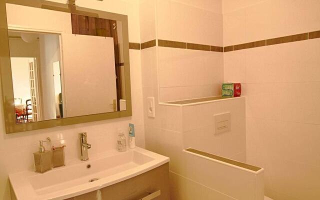 Appartement Ajaccio, 2 pièces, 3 personnes - FR-1-61-517