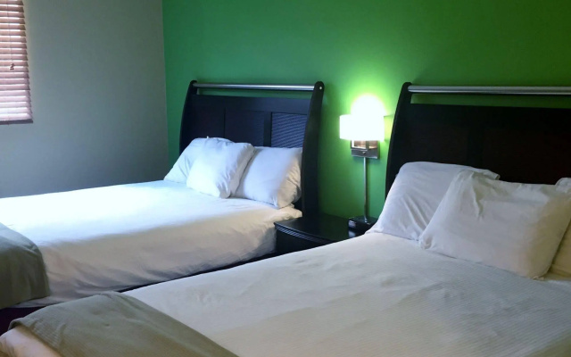 Carolina Pine Inn
