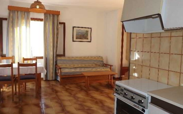 Apartamentos Monac Beach