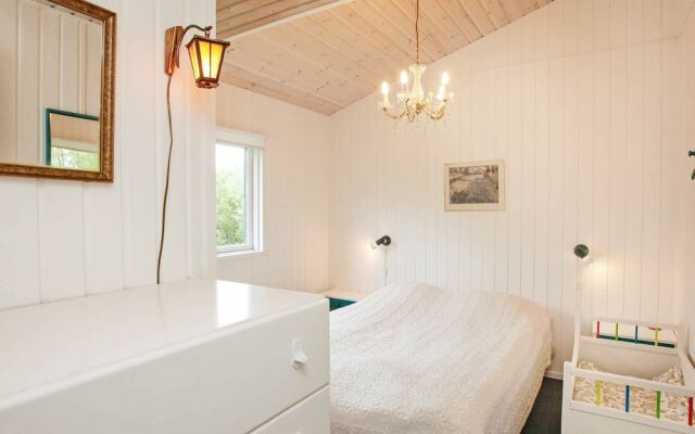 Cozy Holiday Home near Vinderup with Terrace