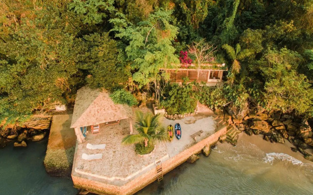 REFUGIO na frente do mar em Ilha de Araujo