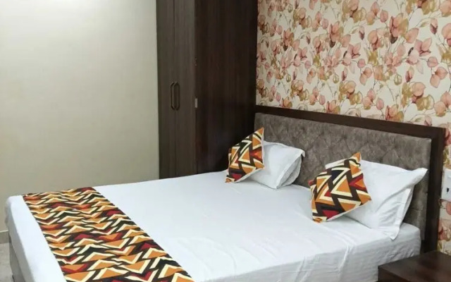 JS Banaras Residency