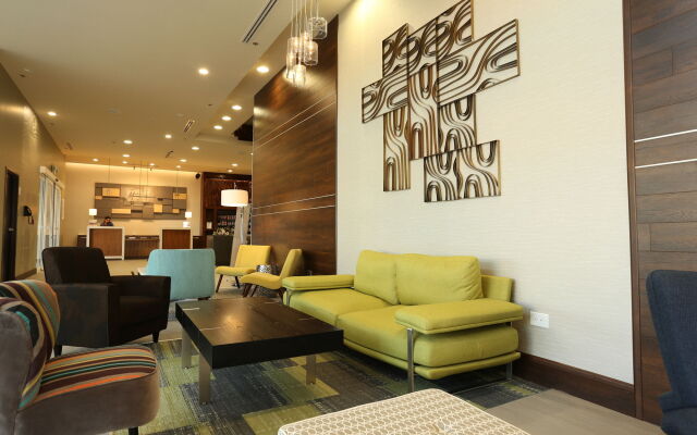 Holiday Inn Express & Suites Mexicali by IHG