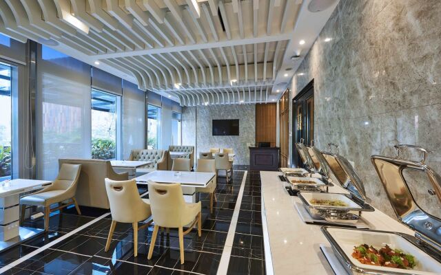 Mercure Singapore Bugis
