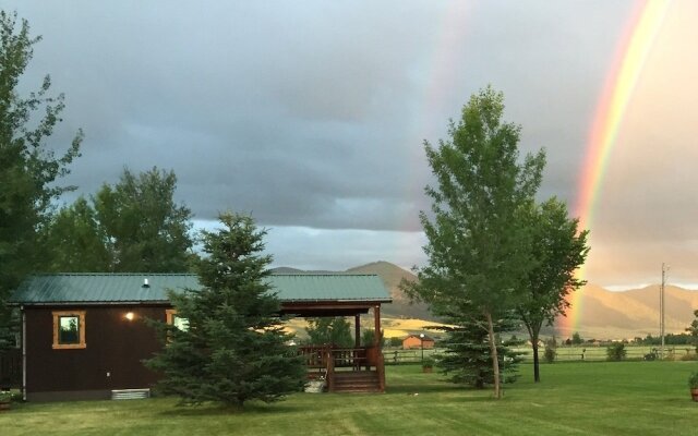 Canyon Cabins Lodging