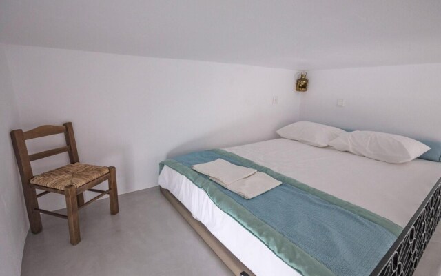 Ailouros guest house