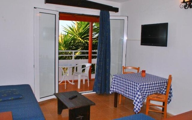 Ariadni Apartments
