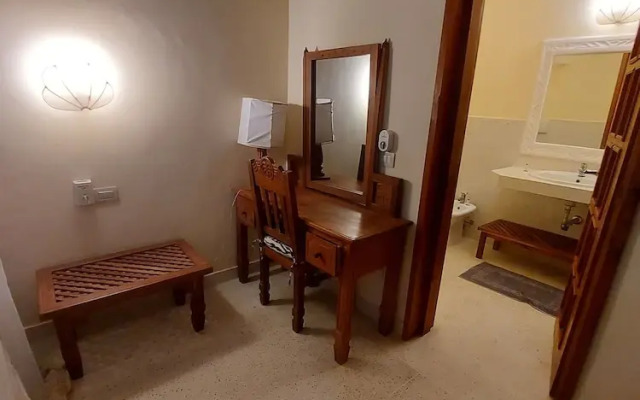 Tembo Court Apartment