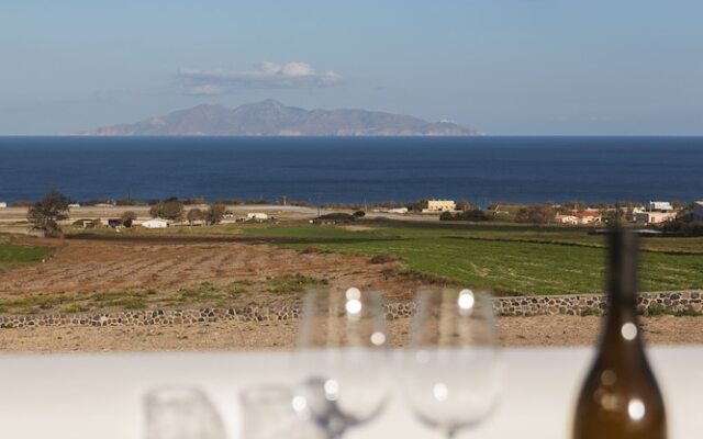 Santorini Vinery House