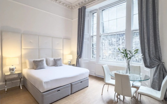 Hanover 71 Suites