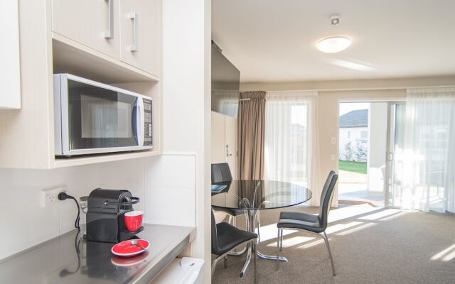 Coastal Ridge Apartments