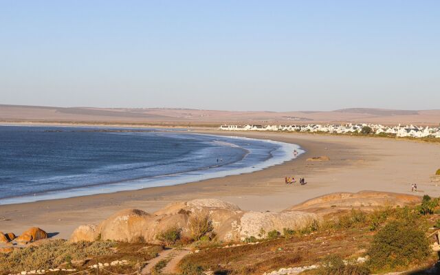 Abalone Hotel & Villas