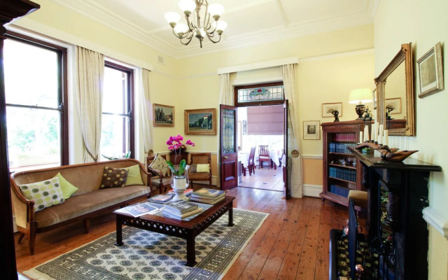 Carmichael House Boutique Hotel