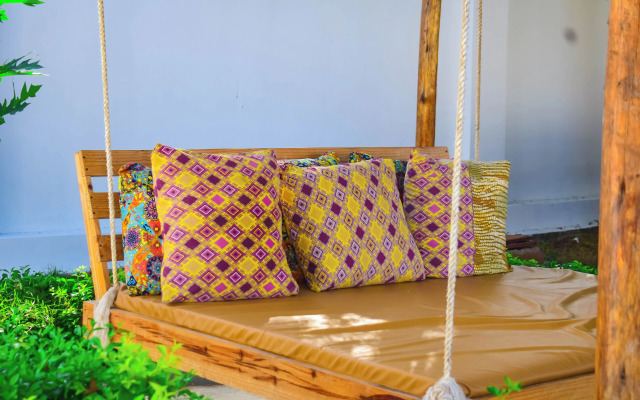 Uhuru House and Restaurant