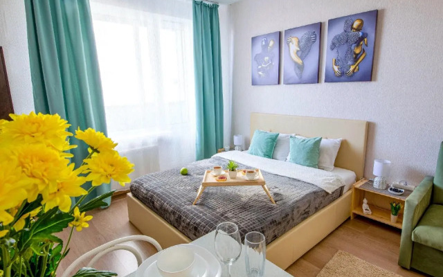 Welcome Home (Velkom Home) on 149 Narodnaya Opolcheniya Avenue