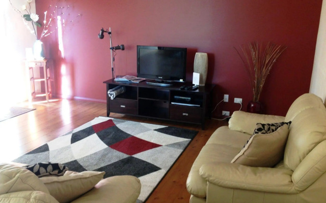 Cole House Apartments