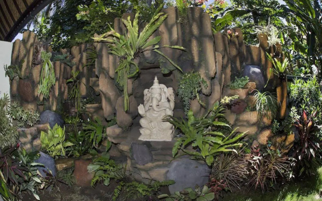Villa Barong